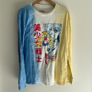 Sailor Moon Tshirt - Large